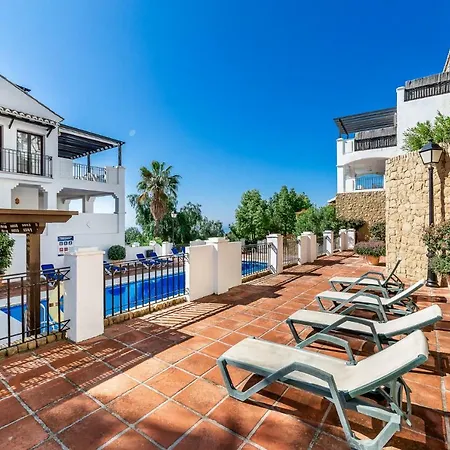 Апартаменты Modern Close To Golf Course Марбелья